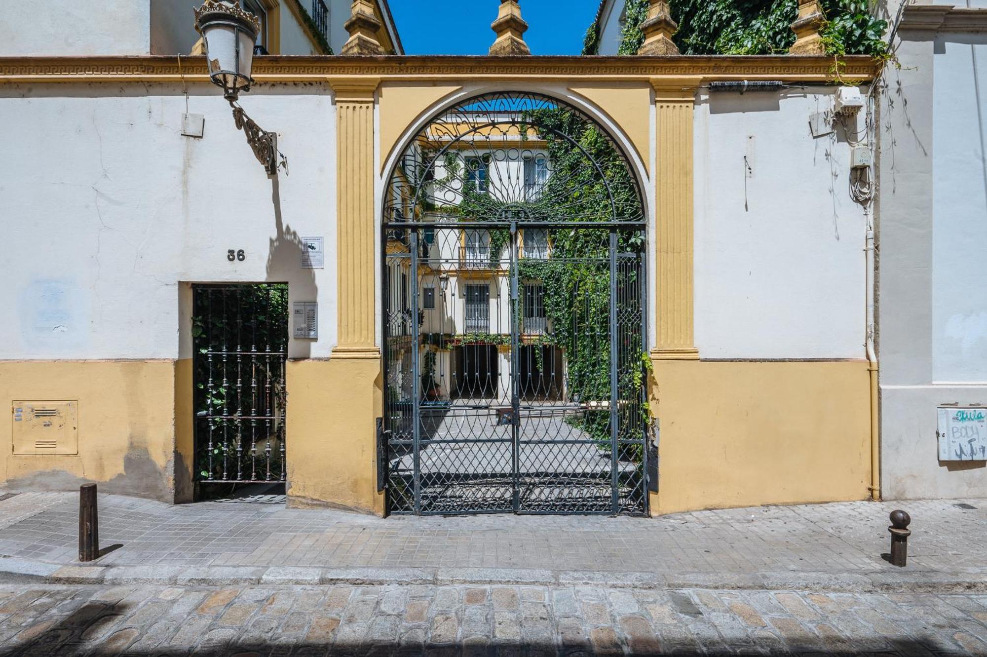 Novalia Home Suite 14, Seville